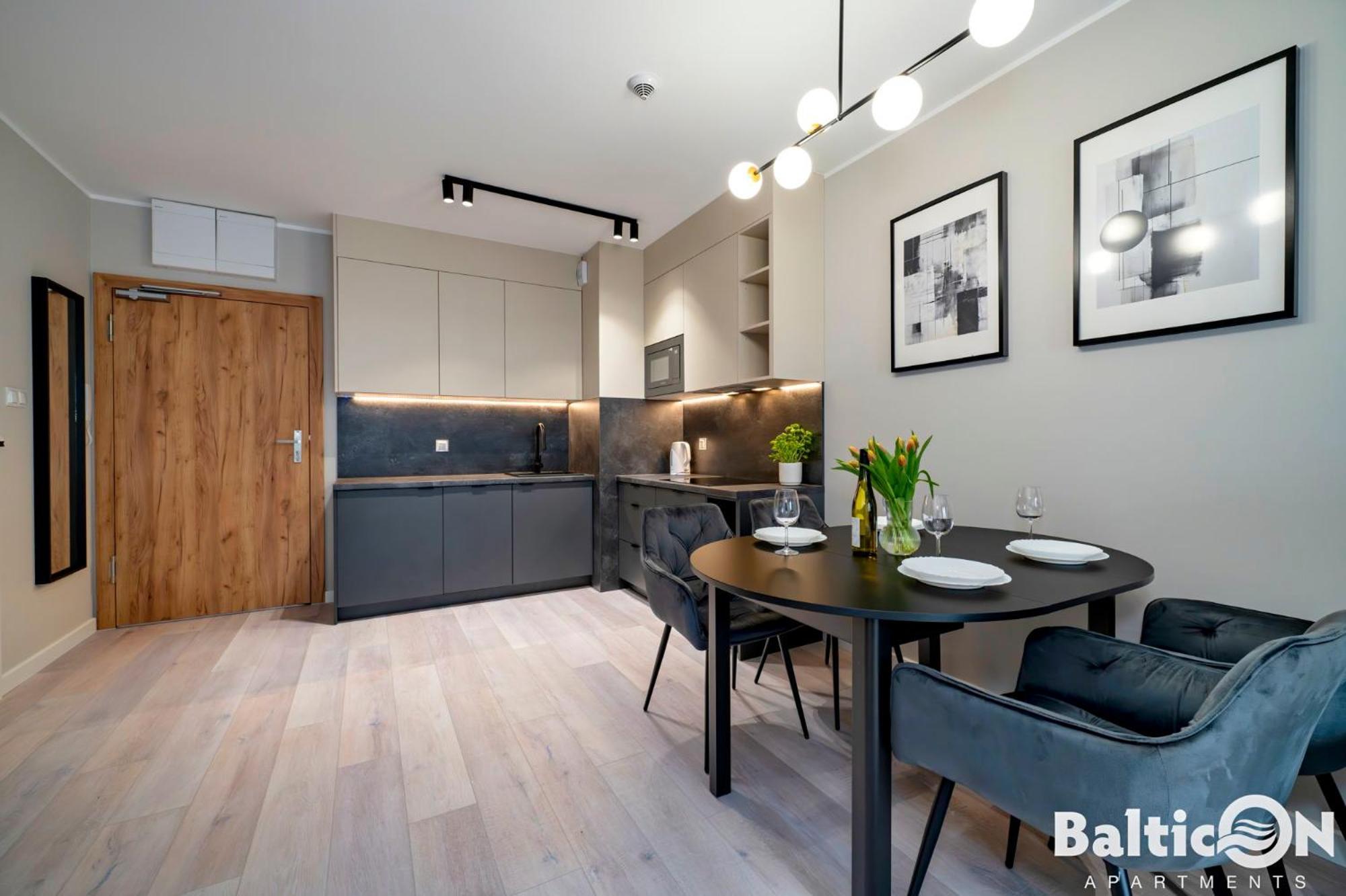 Apartamenty Balticon Kasprowicza Parking Inclusive Kolobrzeg Luaran gambar