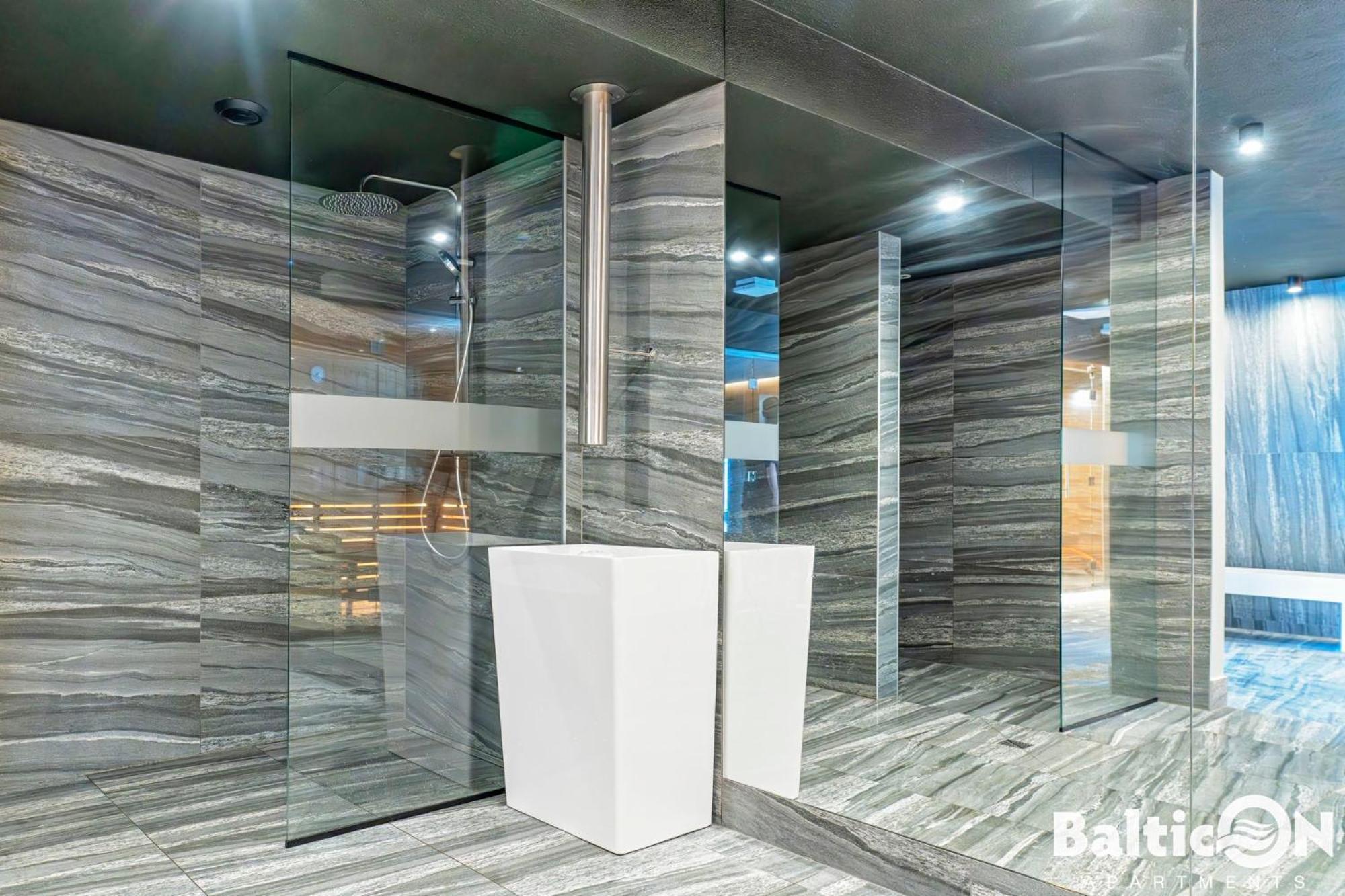 Apartamenty Balticon Kasprowicza Parking Inclusive Kolobrzeg Luaran gambar
